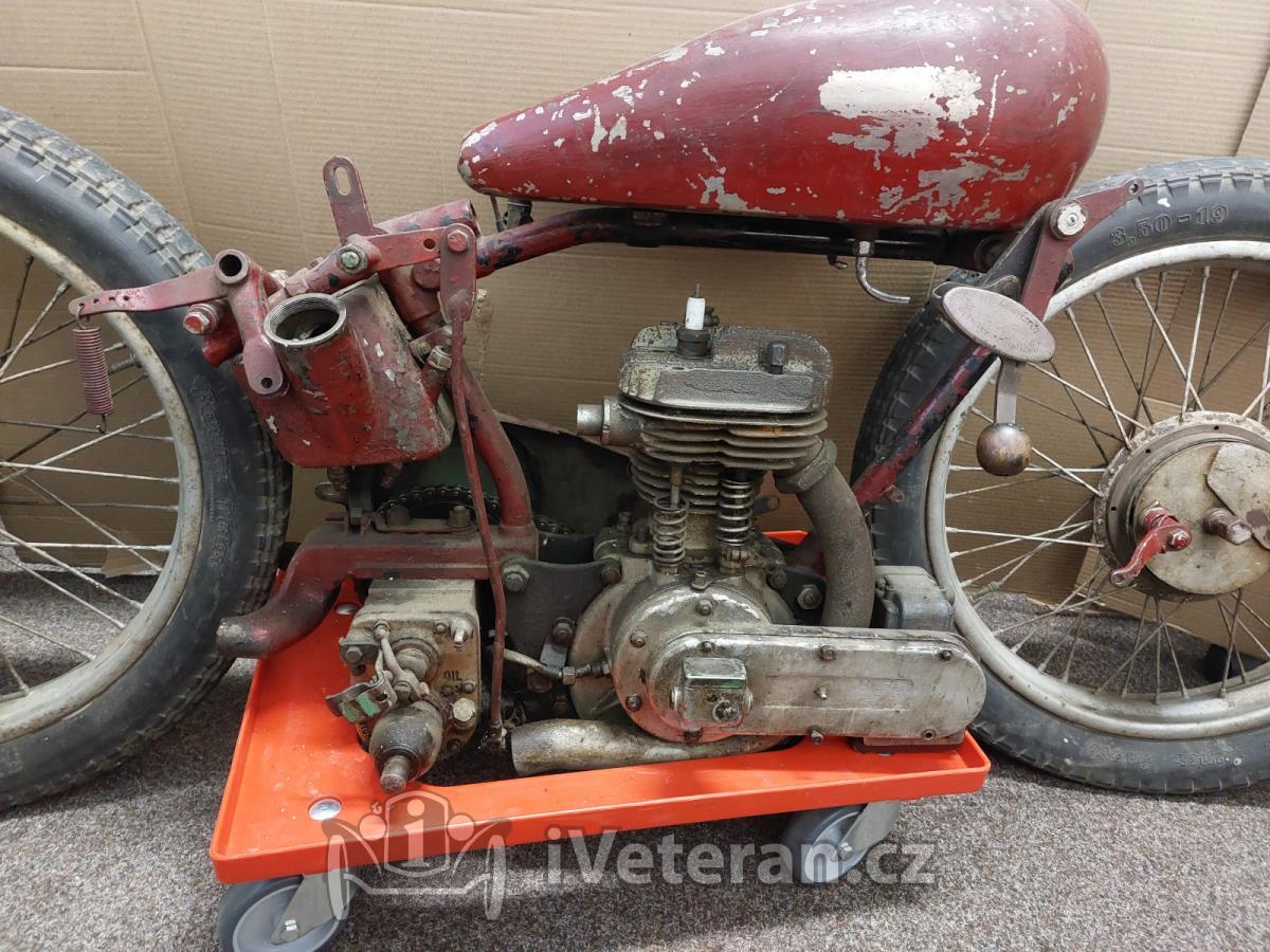 Prodám Premier 350 - i-Veteran.cz